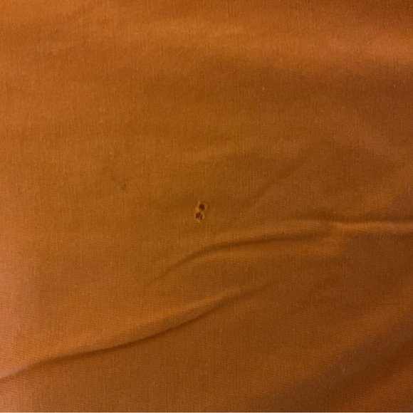 Under Armour t-shirt Buy 2 or more @ $10 or less get 3rd lesser free! - Picture 2 of 6